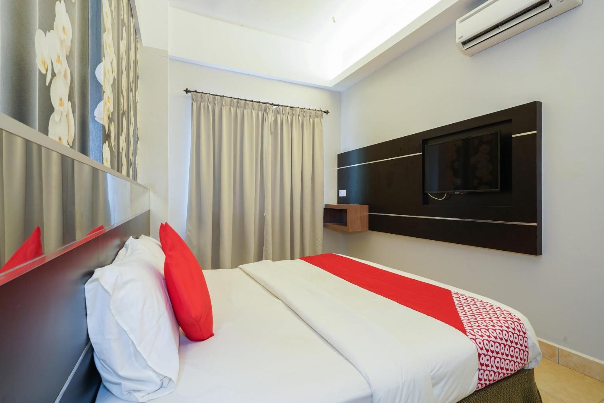 O Orchard Hotel 3*